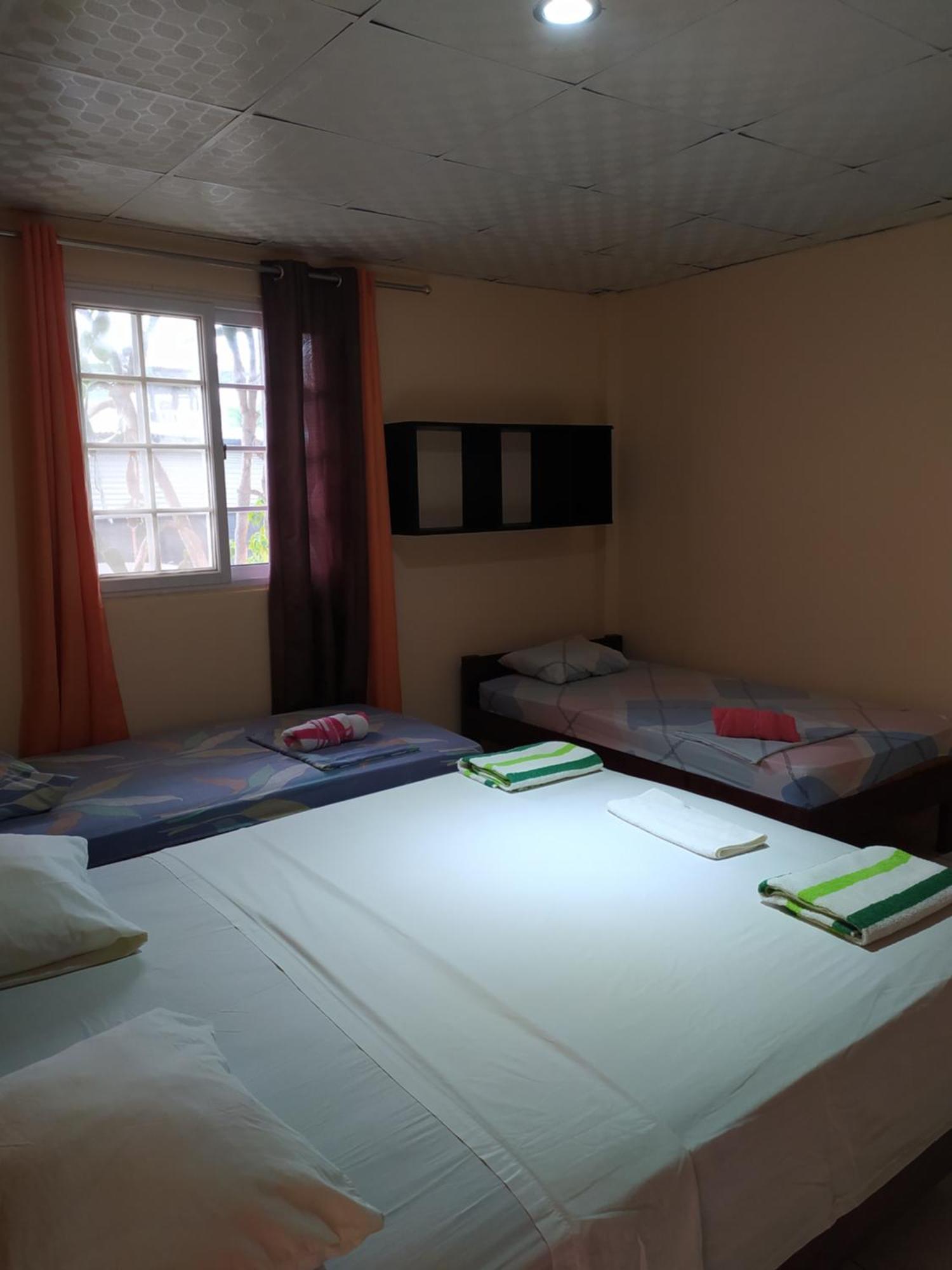 Sun Havens Apartments & Suites Bocas del Toro Exterior foto