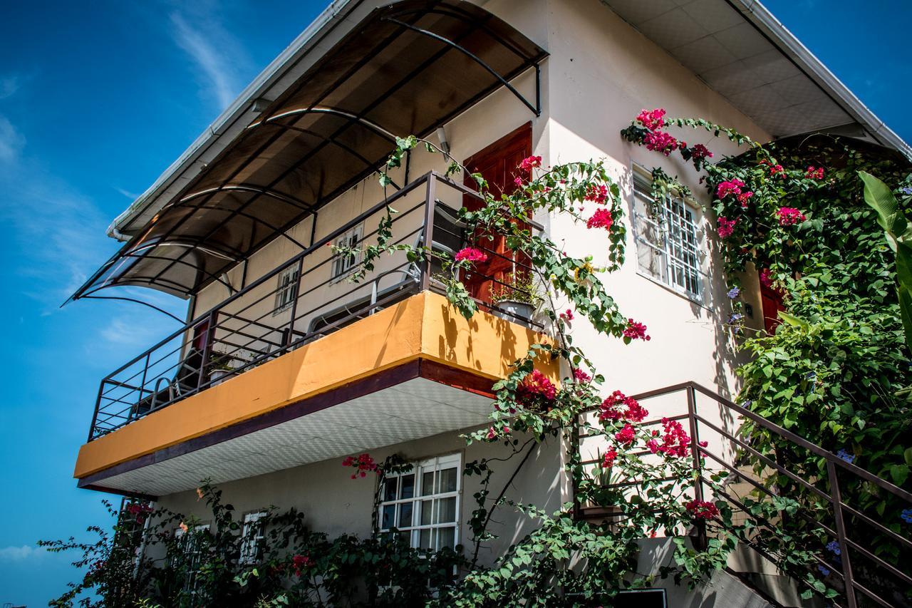 Sun Havens Apartments & Suites Bocas del Toro Exterior foto